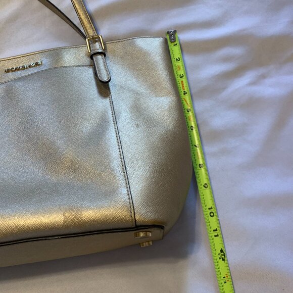 Michael Kors Large Gold Shoulder bag - Picture 3 of 15